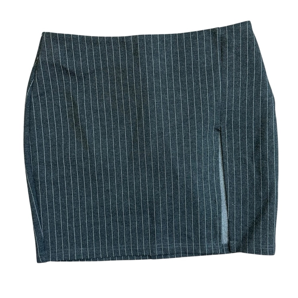 Danielle Guizio Light & Dark Gray Pinstripe Print Slit Mini Skirt Size Medium